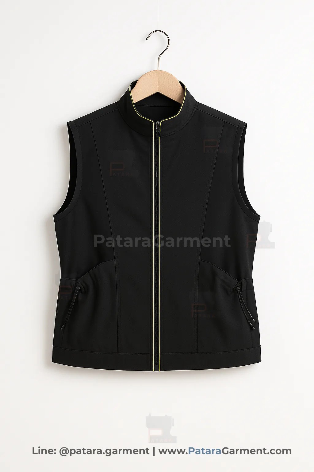 เสื้อกั๊กสีดำมีเชือกรูดเอว J021 แต่งกุ๊นซิปสีเขียวมะนาว (เลือกสี/ผ้าและปักโลโก้ได้) รับผลิตยูนิฟอร์มโดยภัทร การ์เม้นท์